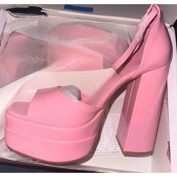 Pink platform heels - Picture 2 of 2